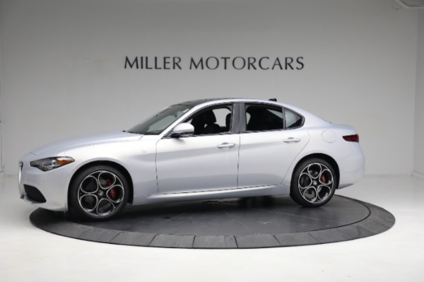 New 2023 Alfa Romeo Giulia Ti for sale Call for price at Pagani of Greenwich in Greenwich CT 06830 3