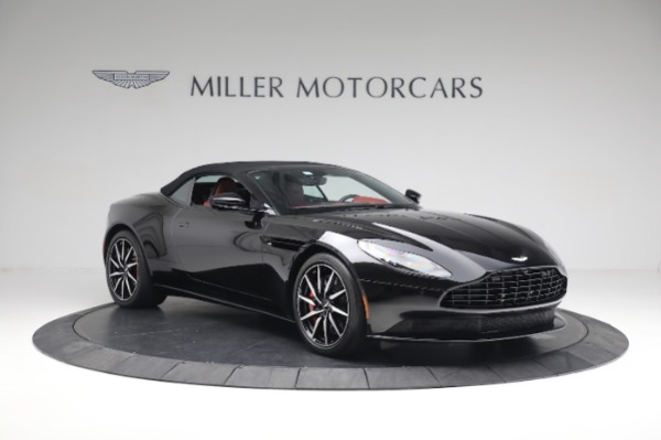 Used 2020 Aston Martin DB11 Volante for sale $139,900 at Pagani of Greenwich in Greenwich CT 06830 18