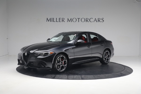 New 2024 Alfa Romeo Giulia Veloce for sale $55,350 at Pagani of Greenwich in Greenwich CT 06830 2