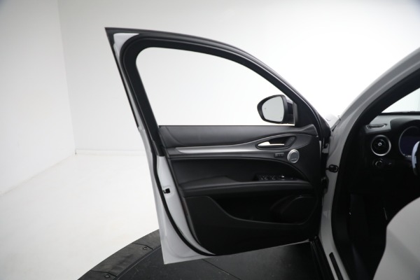 New 2024 Alfa Romeo Stelvio Veloce for sale Sold at Pagani of Greenwich in Greenwich CT 06830 20