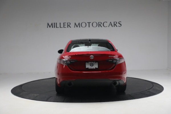 New 2024 Alfa Romeo Giulia Sprint for sale Sold at Pagani of Greenwich in Greenwich CT 06830 11