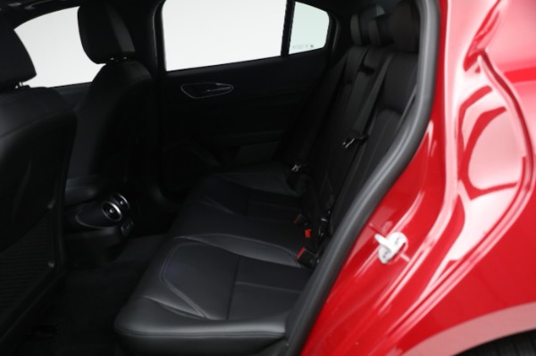 New 2024 Alfa Romeo Giulia Sprint for sale Sold at Pagani of Greenwich in Greenwich CT 06830 24