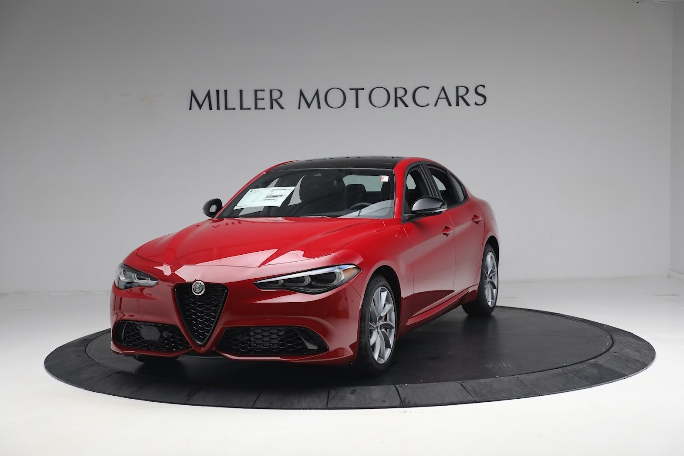 New 2024 Alfa Romeo Giulia Sprint for sale $50,545 at Pagani of Greenwich in Greenwich CT 06830 1