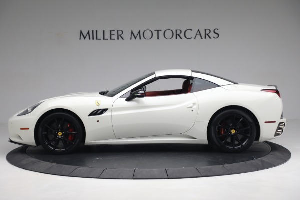 Used 2014 Ferrari California for sale $134,900 at Pagani of Greenwich in Greenwich CT 06830 14