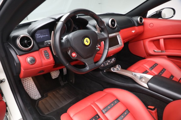 Used 2014 Ferrari California for sale $134,900 at Pagani of Greenwich in Greenwich CT 06830 19