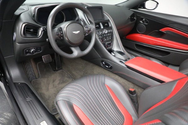 Used 2020 Aston Martin DB11 Volante for sale $147,900 at Pagani of Greenwich in Greenwich CT 06830 19
