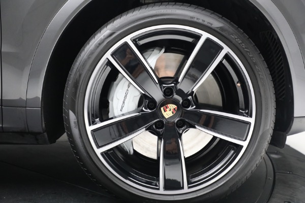 Used 2023 Porsche Cayenne Turbo Coupe for sale $149,900 at Pagani of Greenwich in Greenwich CT 06830 13