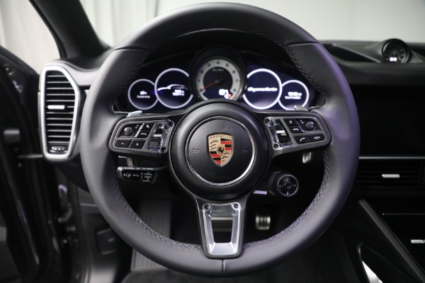 Used 2023 Porsche Cayenne Turbo Coupe for sale $149,900 at Pagani of Greenwich in Greenwich CT 06830 20