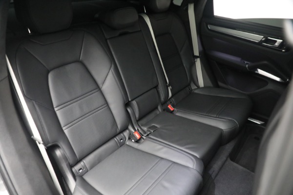 Used 2023 Porsche Cayenne Turbo Coupe for sale $149,900 at Pagani of Greenwich in Greenwich CT 06830 23