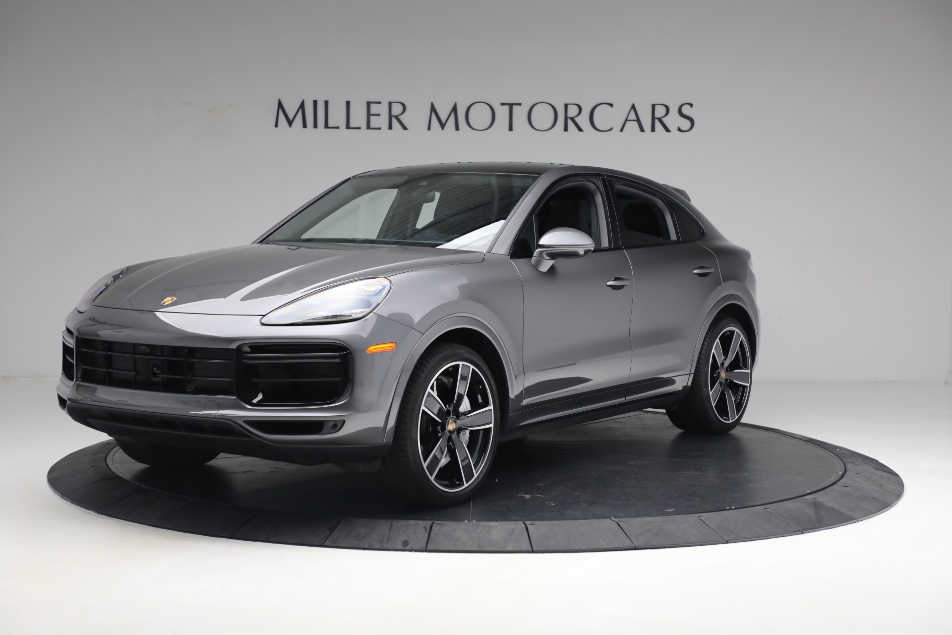 Used 2023 Porsche Cayenne Turbo Coupe for sale $149,900 at Pagani of Greenwich in Greenwich CT 06830 1