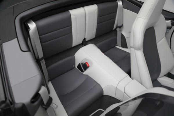 Used 2021 Porsche 911 Carrera S for sale $159,900 at Pagani of Greenwich in Greenwich CT 06830 27