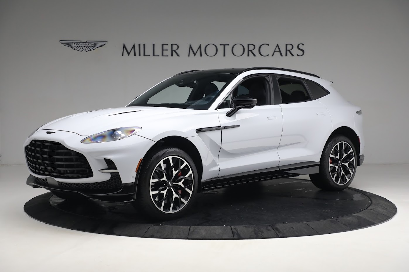 Used 2023 Aston Martin DBX 707 for sale Sold at Pagani of Greenwich in Greenwich CT 06830 1