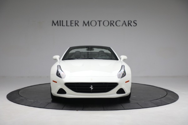 Used 2017 Ferrari California T for sale $151,900 at Pagani of Greenwich in Greenwich CT 06830 12