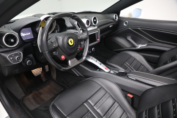 Used 2017 Ferrari California T for sale $151,900 at Pagani of Greenwich in Greenwich CT 06830 19