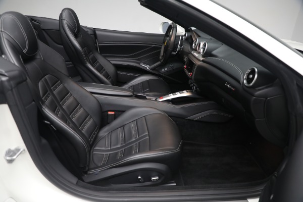 Used 2017 Ferrari California T for sale $151,900 at Pagani of Greenwich in Greenwich CT 06830 23