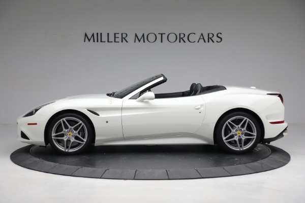 Used 2017 Ferrari California T for sale $151,900 at Pagani of Greenwich in Greenwich CT 06830 3