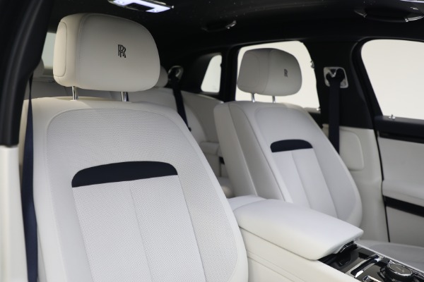 Used 2022 Rolls-Royce Ghost for sale $299,900 at Pagani of Greenwich in Greenwich CT 06830 27