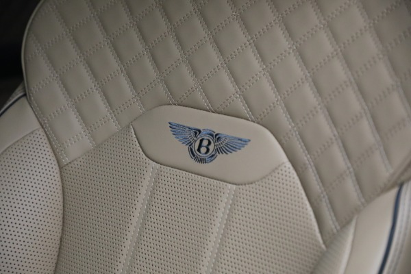 New 2023 Bentley Bentayga Azure V8 for sale Sold at Pagani of Greenwich in Greenwich CT 06830 22