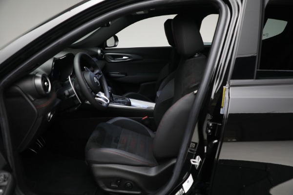 New 2024 Alfa Romeo Tonale Veloce for sale $54,790 at Pagani of Greenwich in Greenwich CT 06830 22