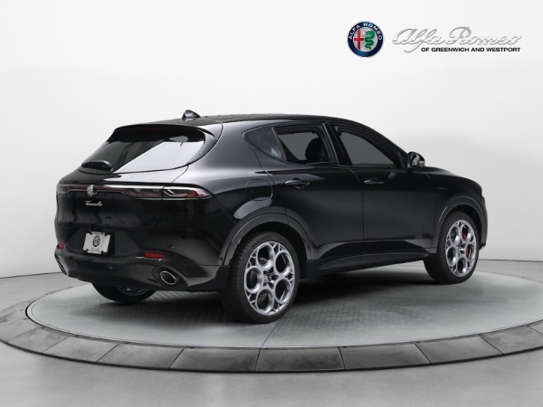 Used 2024 Alfa Romeo Tonale Veloce for sale Call for price at Pagani of Greenwich in Greenwich CT 06830 10