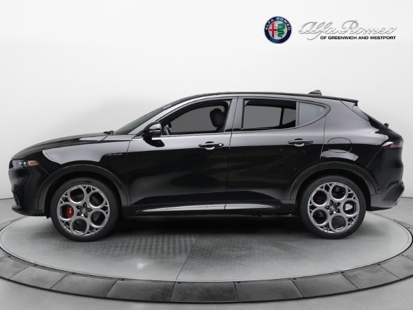 New 2024 Alfa Romeo Tonale Veloce for sale $57,640 at Pagani of Greenwich in Greenwich CT 06830 4