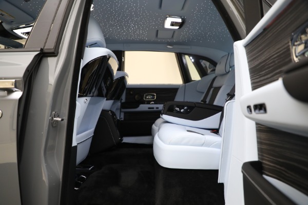 New 2024 Rolls-Royce Phantom for sale Sold at Pagani of Greenwich in Greenwich CT 06830 25