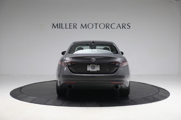 New 2024 Alfa Romeo Giulia Ti for sale $51,870 at Pagani of Greenwich in Greenwich CT 06830 11