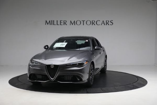 New 2024 Alfa Romeo Giulia Ti for sale $51,870 at Pagani of Greenwich in Greenwich CT 06830 1
