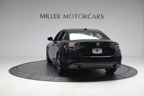 New 2024 Alfa Romeo Giulia Ti for sale $54,845 at Pagani of Greenwich in Greenwich CT 06830 9