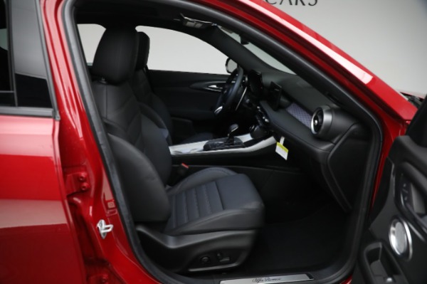 New 2024 Alfa Romeo Tonale Veloce for sale Sold at Pagani of Greenwich in Greenwich CT 06830 21