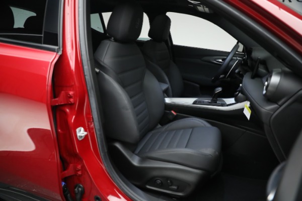New 2024 Alfa Romeo Tonale Veloce for sale Sold at Pagani of Greenwich in Greenwich CT 06830 23