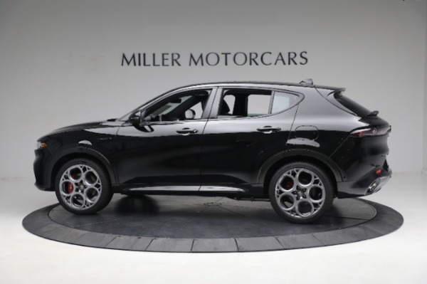 New 2024 Alfa Romeo Tonale Veloce for sale $57,640 at Pagani of Greenwich in Greenwich CT 06830 5