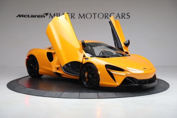 New 2023 McLaren Artura Vision for sale Call for price at Pagani of Greenwich in Greenwich CT 06830 16