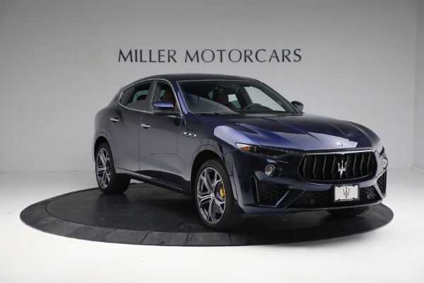 Used 2022 Maserati Levante Modena for sale $73,900 at Pagani of Greenwich in Greenwich CT 06830 11