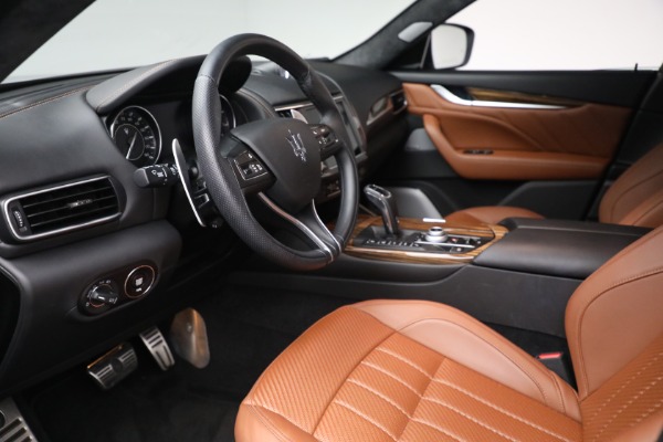 Used 2022 Maserati Levante Modena for sale $73,900 at Pagani of Greenwich in Greenwich CT 06830 13