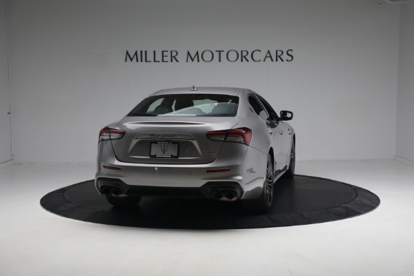 Used 2022 Maserati Ghibli Modena Q4 for sale $59,900 at Pagani of Greenwich in Greenwich CT 06830 10