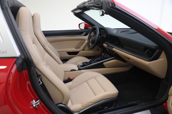 Used 2021 Porsche 911 Targa 4S for sale Sold at Pagani of Greenwich in Greenwich CT 06830 17