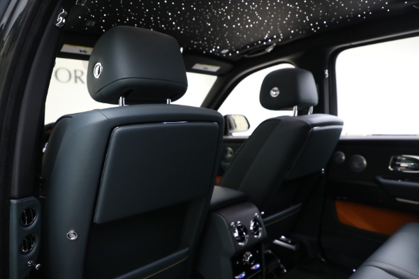 Used 2024 Rolls-Royce Black Badge Cullinan for sale $369,900 at Pagani of Greenwich in Greenwich CT 06830 19