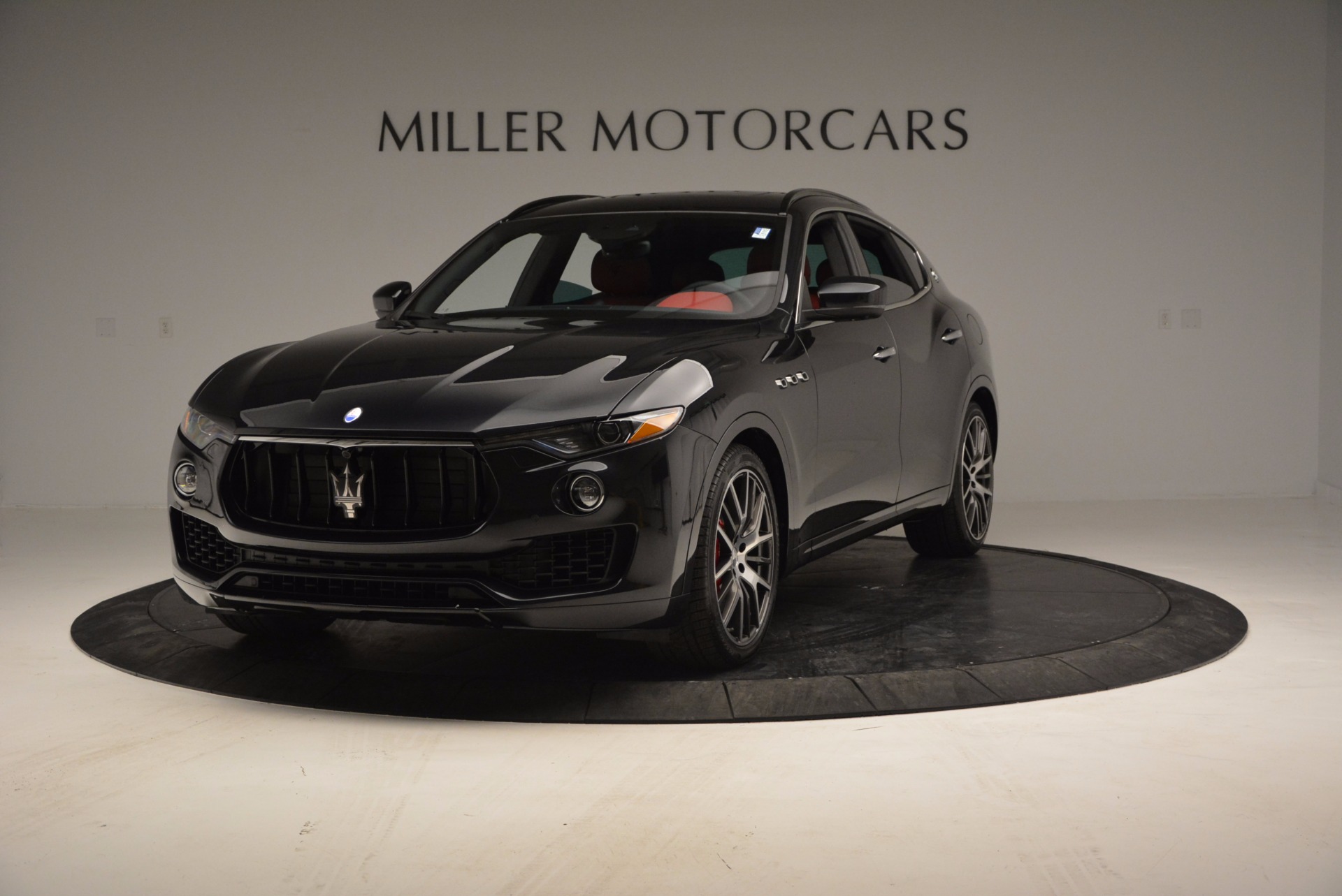 Used 2017 Maserati Levante S Q4 for sale Sold at Pagani of Greenwich in Greenwich CT 06830 1
