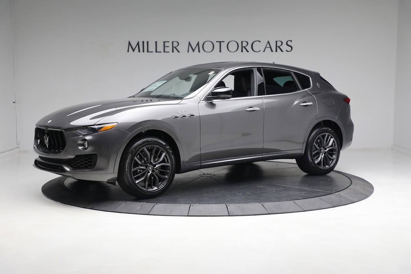 New 2024 Maserati Levante GT for sale $103,495 at Pagani of Greenwich in Greenwich CT 06830 1