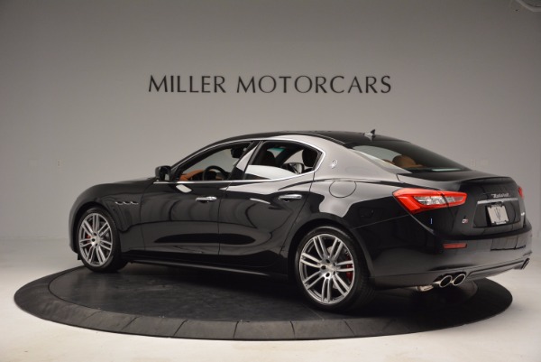 Used 2017 Maserati Ghibli S Q4 for sale Sold at Pagani of Greenwich in Greenwich CT 06830 4