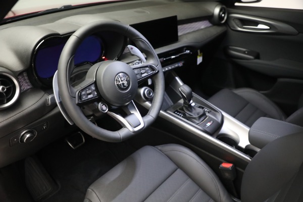 New 2024 Alfa Romeo Tonale Veloce for sale $52,790 at Pagani of Greenwich in Greenwich CT 06830 21