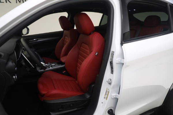 New 2024 Alfa Romeo Stelvio Ti for sale $56,696 at Pagani of Greenwich in Greenwich CT 06830 23