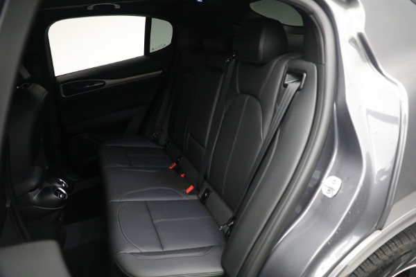New 2024 Alfa Romeo Stelvio Ti for sale $53,330 at Pagani of Greenwich in Greenwich CT 06830 26