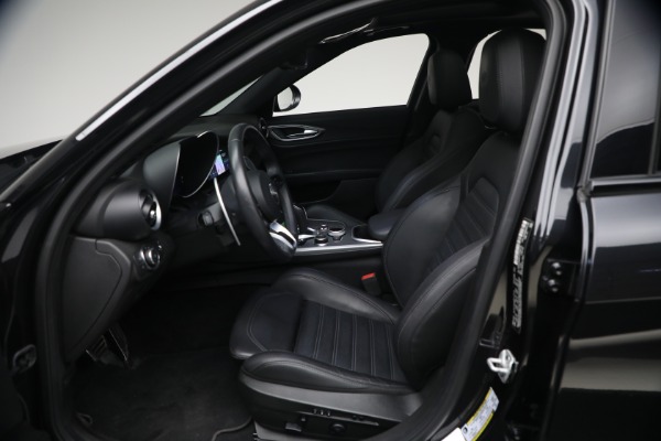 Used 2024 Alfa Romeo Giulia Veloce for sale Sold at Pagani of Greenwich in Greenwich CT 06830 13