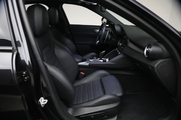 Used 2024 Alfa Romeo Giulia Veloce for sale Sold at Pagani of Greenwich in Greenwich CT 06830 14