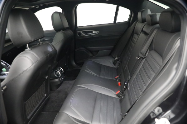 Used 2024 Alfa Romeo Giulia Veloce for sale Sold at Pagani of Greenwich in Greenwich CT 06830 17