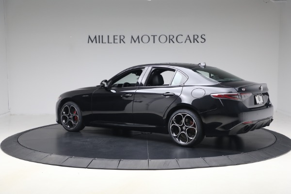 Used 2024 Alfa Romeo Giulia Veloce for sale Sold at Pagani of Greenwich in Greenwich CT 06830 4