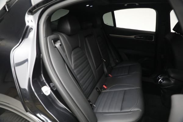New 2024 Alfa Romeo Stelvio Veloce for sale $57,305 at Pagani of Greenwich in Greenwich CT 06830 28