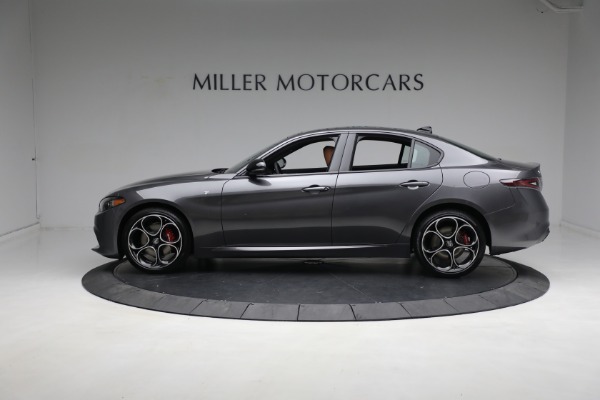 New 2024 Alfa Romeo Giulia Ti for sale $54,845 at Pagani of Greenwich in Greenwich CT 06830 7